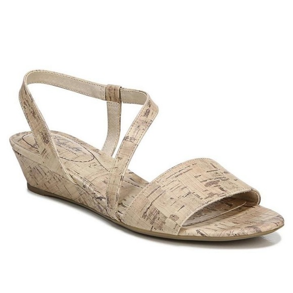 LifeStride Yasmine Wedge Sandal - Picture 1 of 8